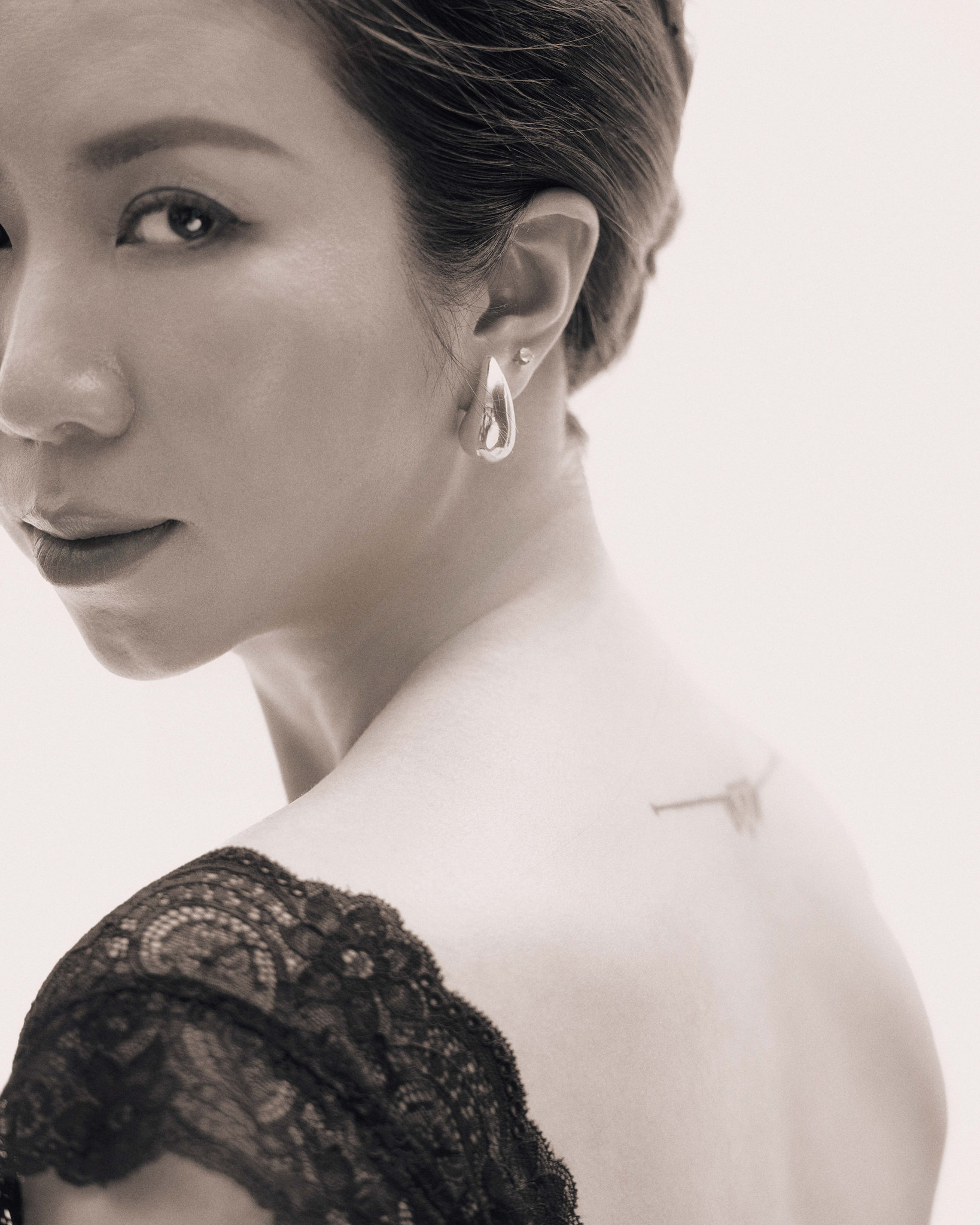 Viet Nguyen Branding visual branding