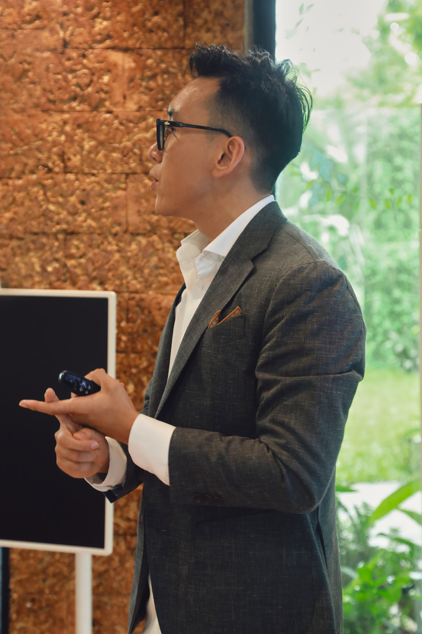 Việt chia sẻ cùng các chủ thương hiệu