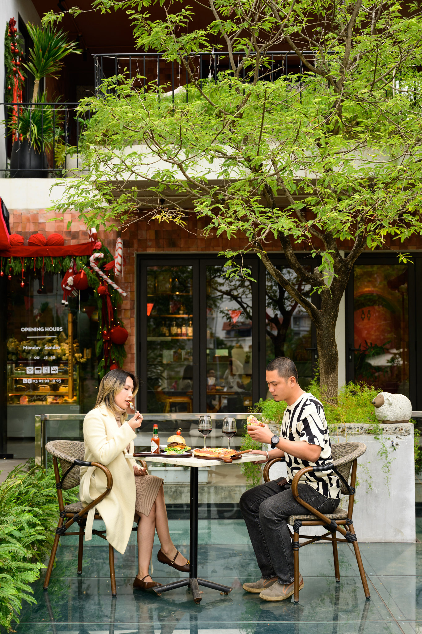 Viet Nguyen Branding visual branding